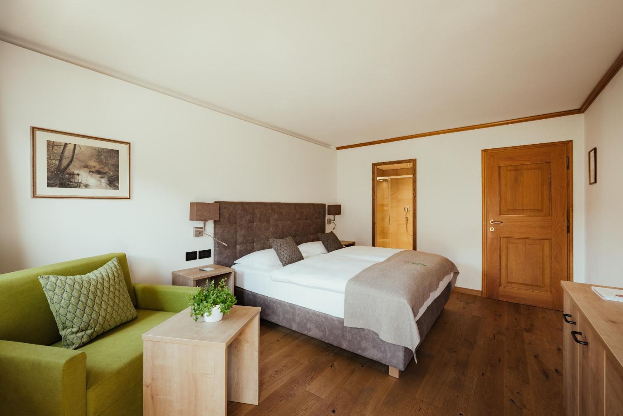 Hotel Grien Ортізеї Екстер'єр фото